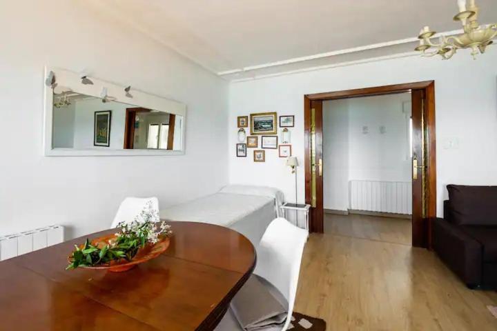Apartamento Ezcurdia 22 Playa De San Lorenzo Primera Linea Gijón Zewnętrze zdjęcie