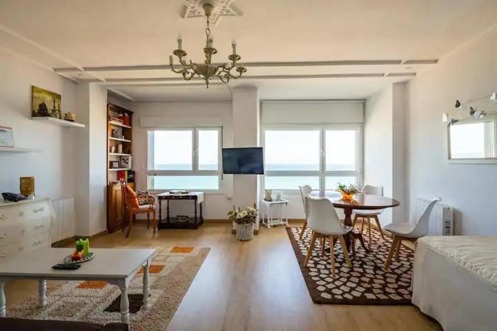 Apartamento Ezcurdia 22 Playa De San Lorenzo Primera Linea Gijón Zewnętrze zdjęcie